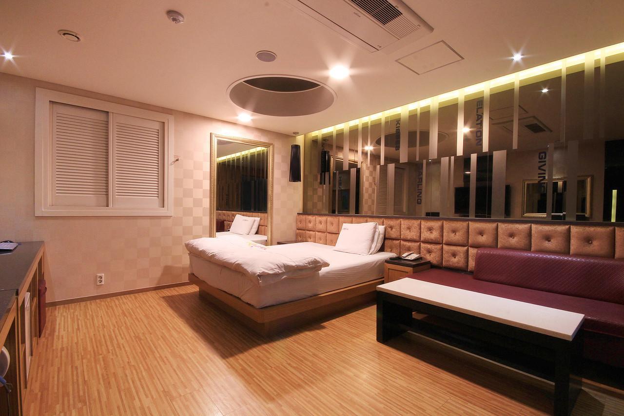 Khan Motel Daegu Zewnętrze zdjęcie
